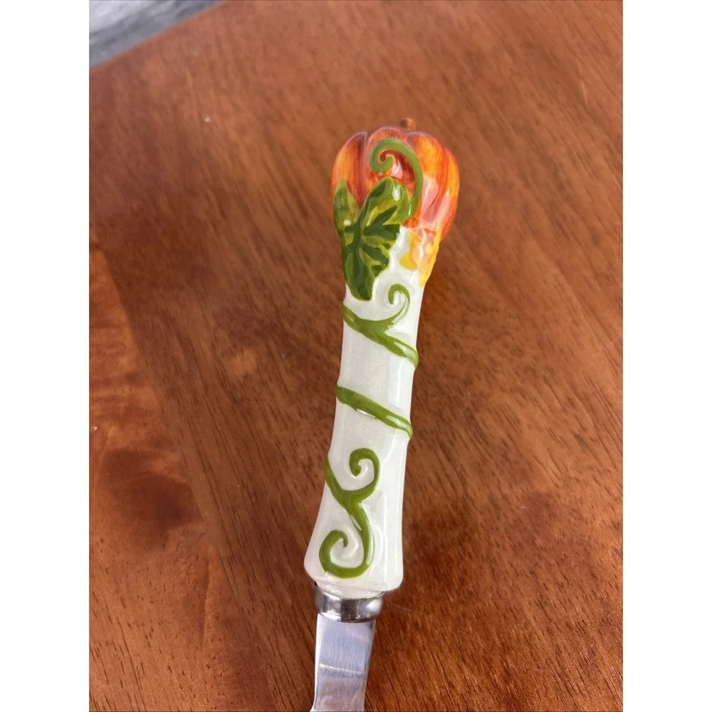 Temptations by Tara Tesher Ceramic Handle Pumpkin Patch Cake Pie Serving Utensil